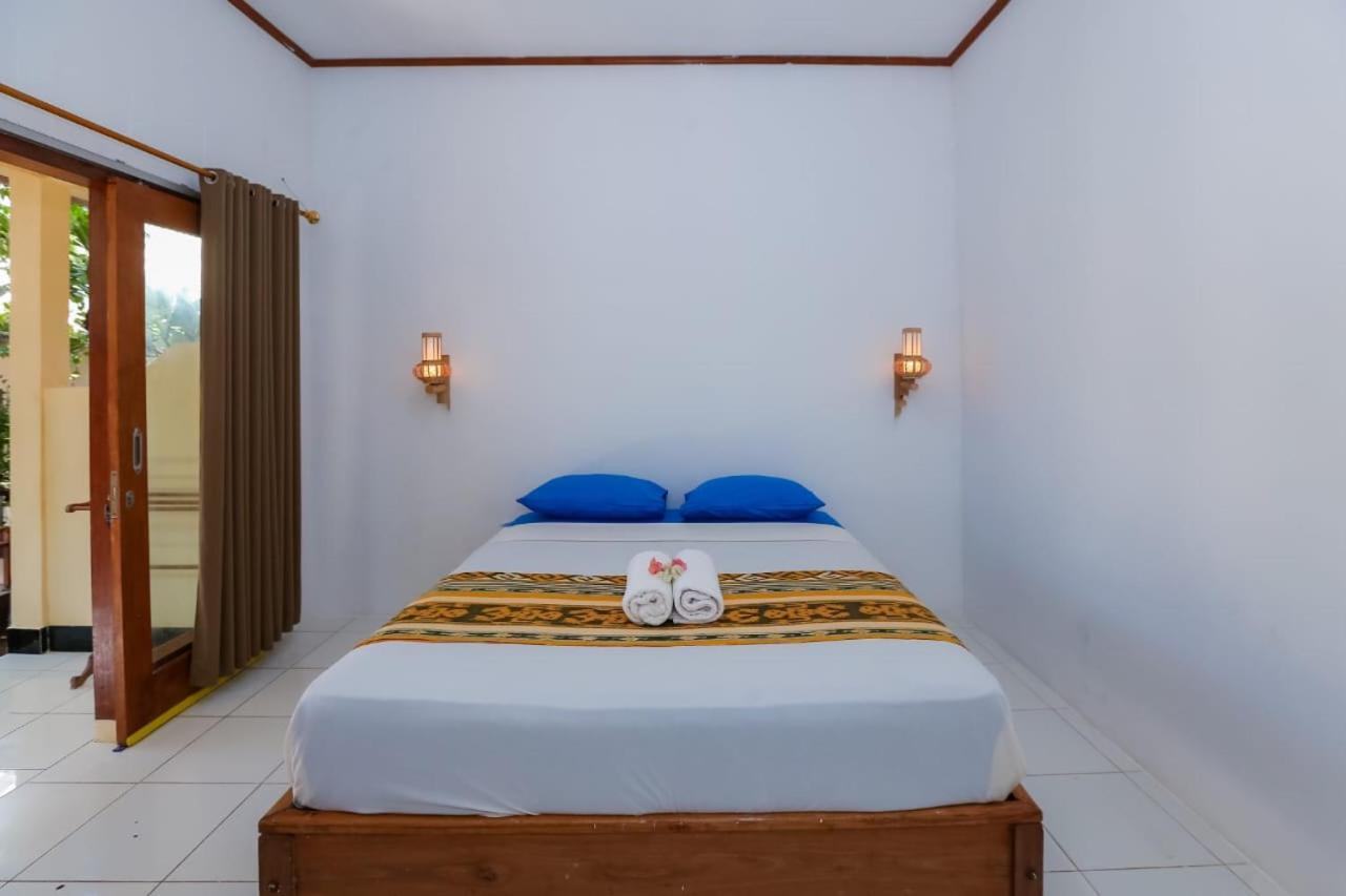 Radika House Gili Trawangan Exterior foto