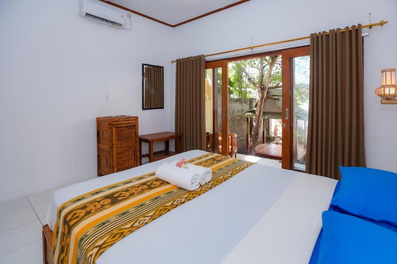 Radika House Gili Trawangan Exterior foto