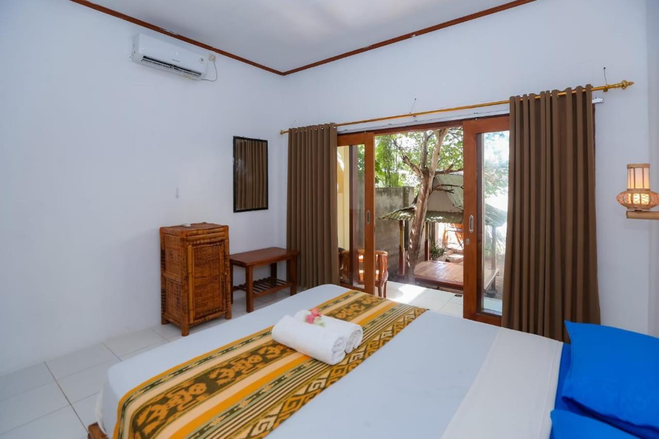 Radika House Gili Trawangan Exterior foto